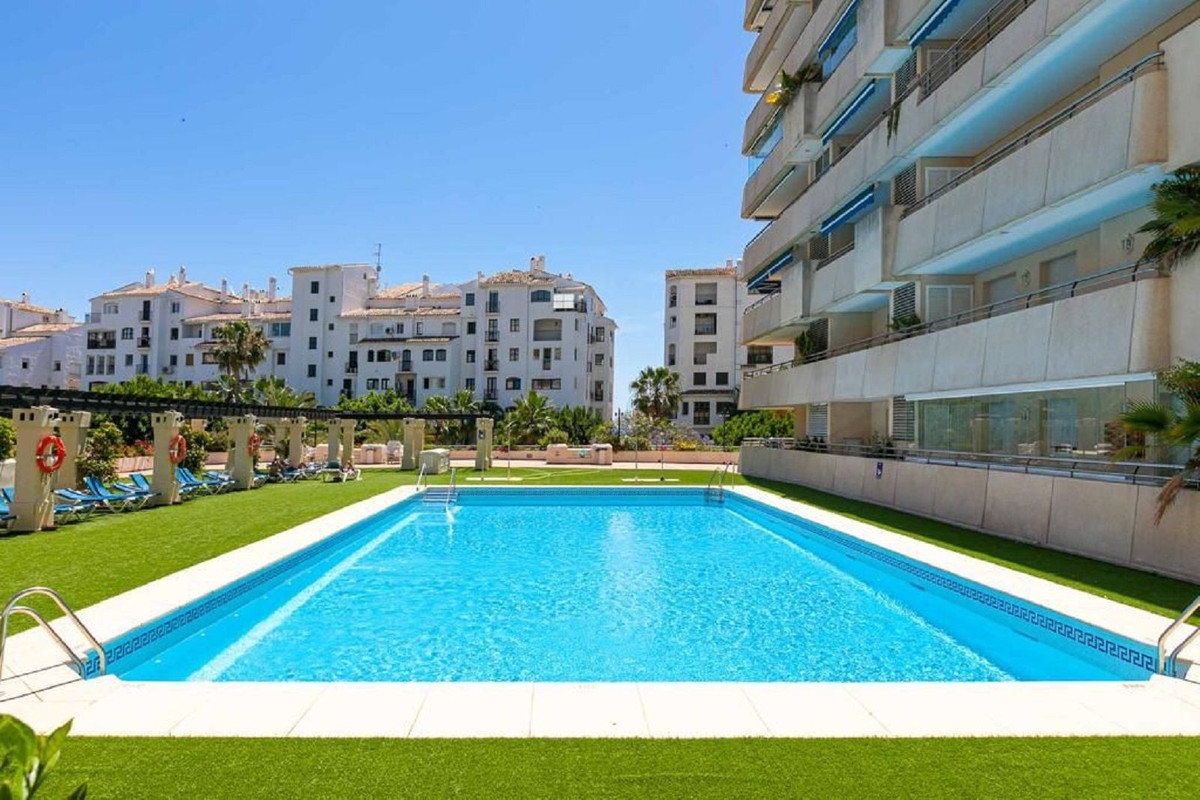 Puerto Banús