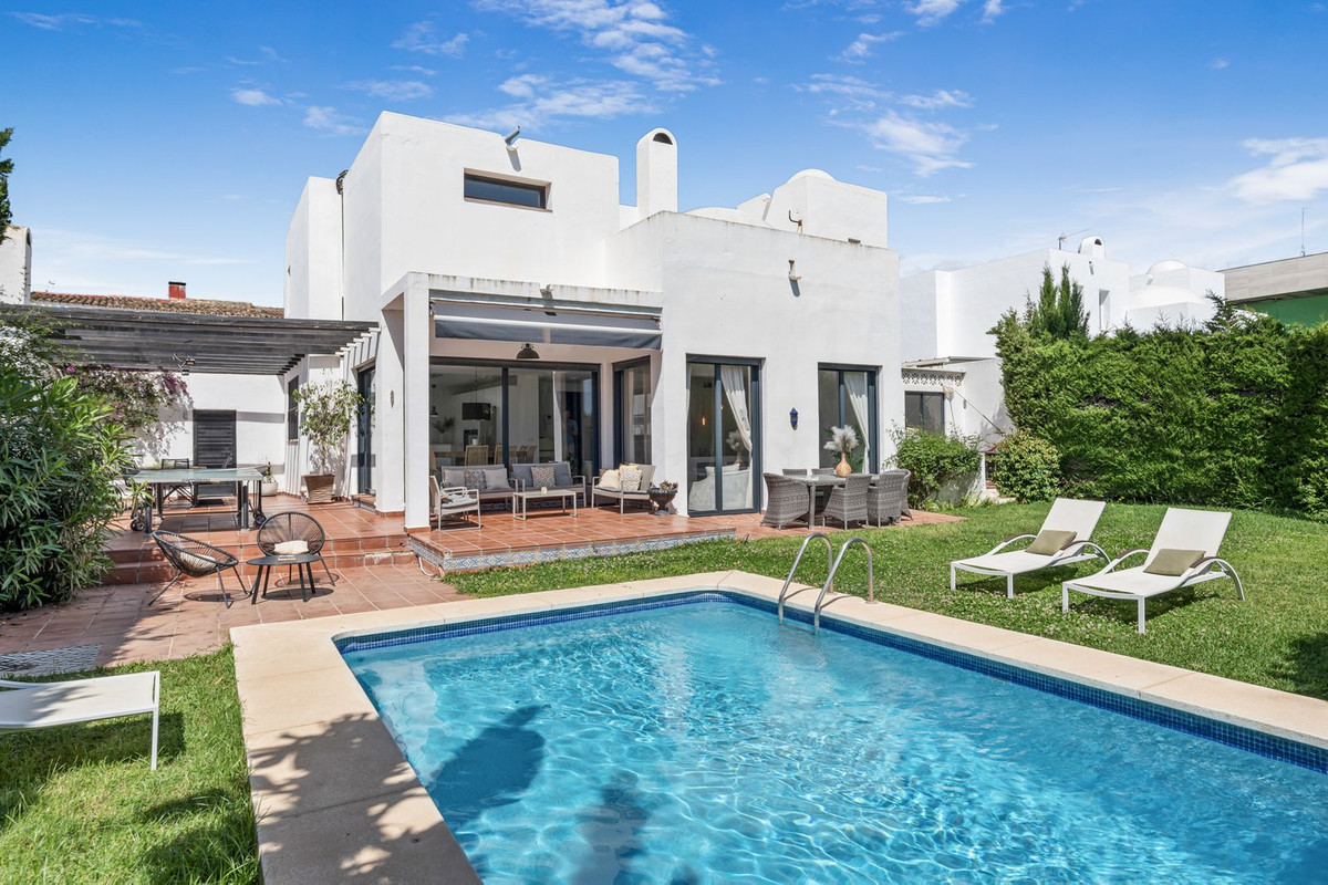 Nueva Andalucía, Marbella